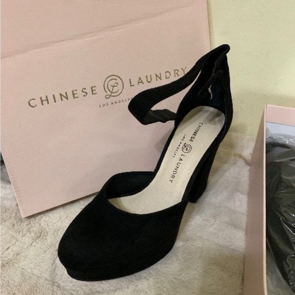 Chinese Laundry Black Ankle Strap Heels - Picture 3 of 4
